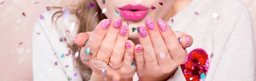 roos glitter.jpg